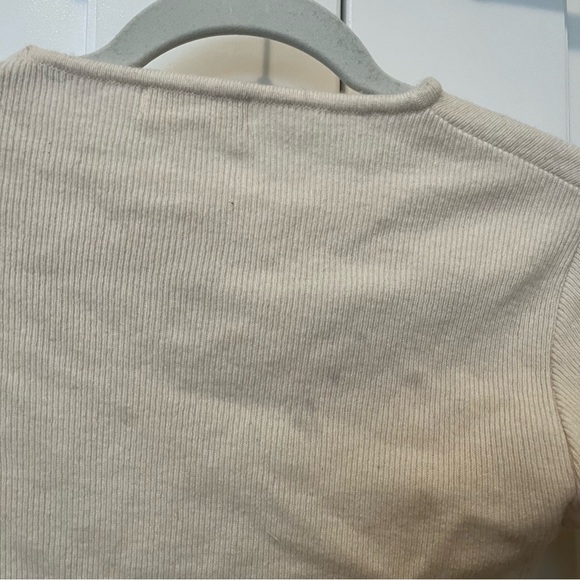 “Source Unknown” Off White Sleeve Cutout Sweater - Picture 3 of 5